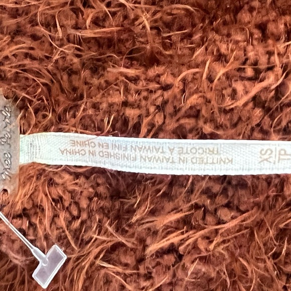 Free People Cropped Sweater - Picture 3 of 3